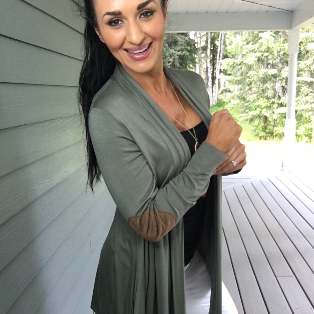 NEW cozy Silky SOFT green cardigan - Picture 4 of 7
